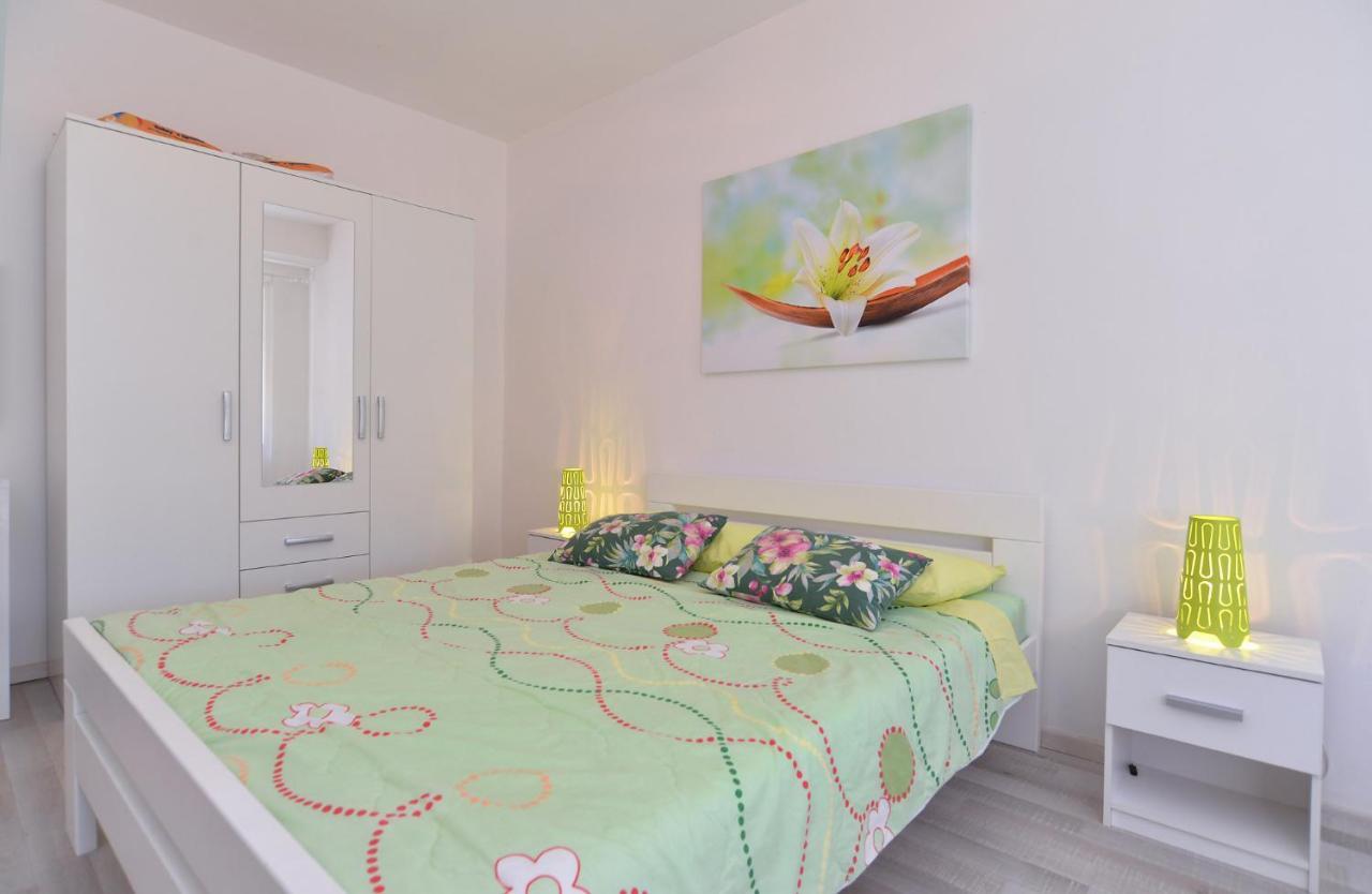 House Vlade 1219 Villa Premantura Kültér fotó